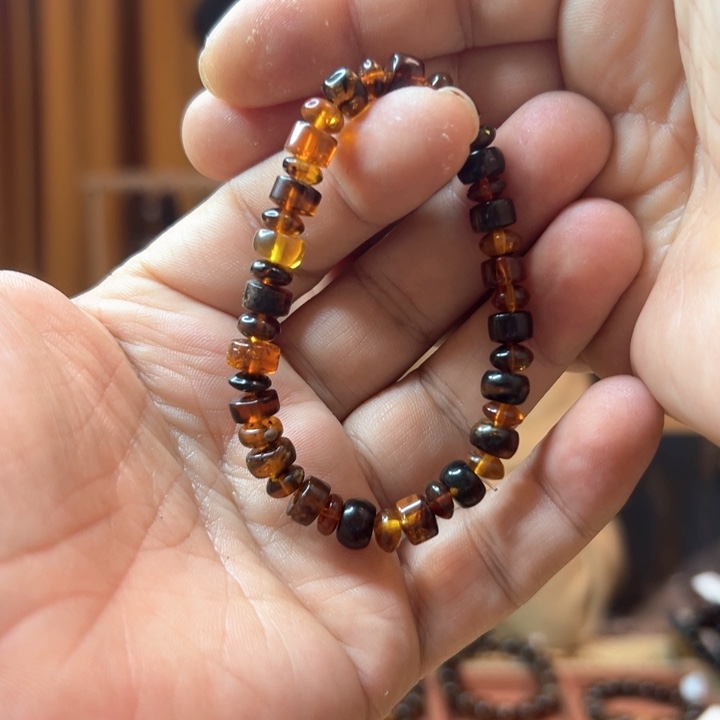 琥珀裸石未镶嵌抚顺5c