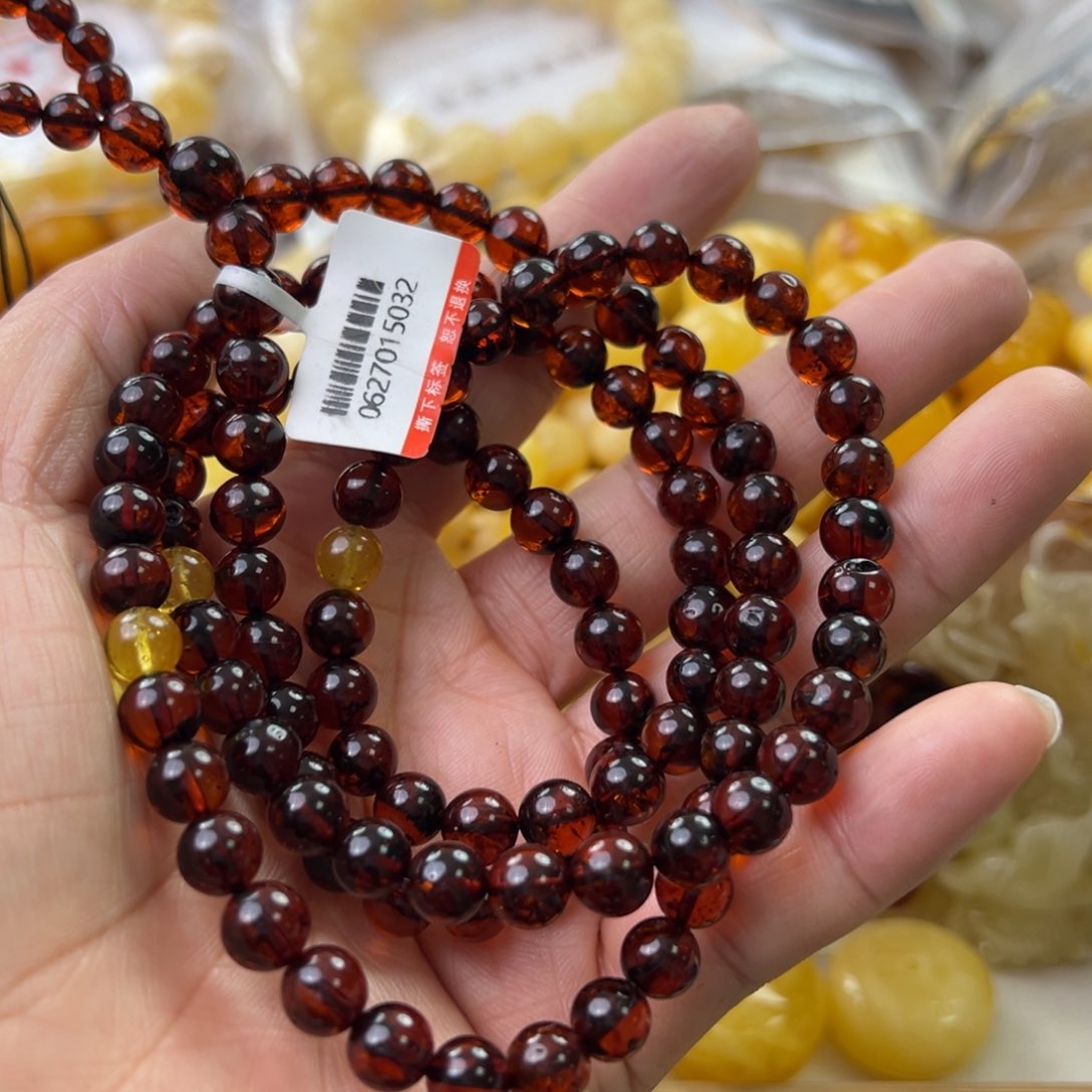 琥珀珠宝奇石未镶嵌