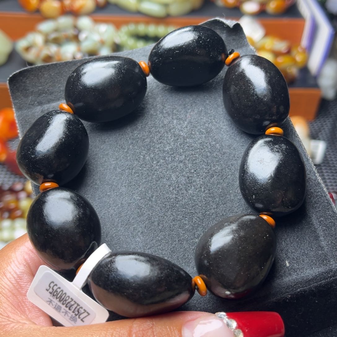 未镶嵌手链和田玉