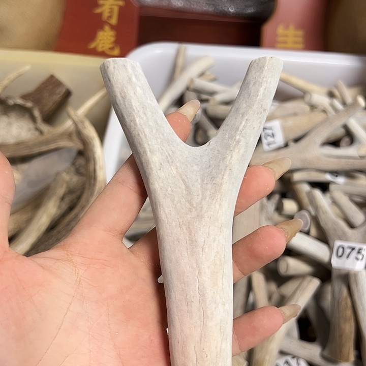 武***哥香榧木木雕款鹿角