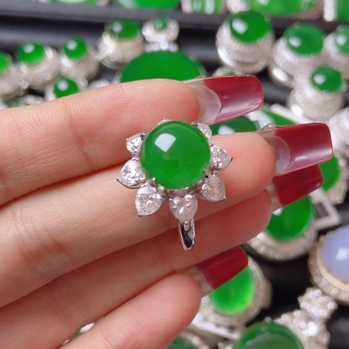 翡翠颈饰18K金镶嵌童*         