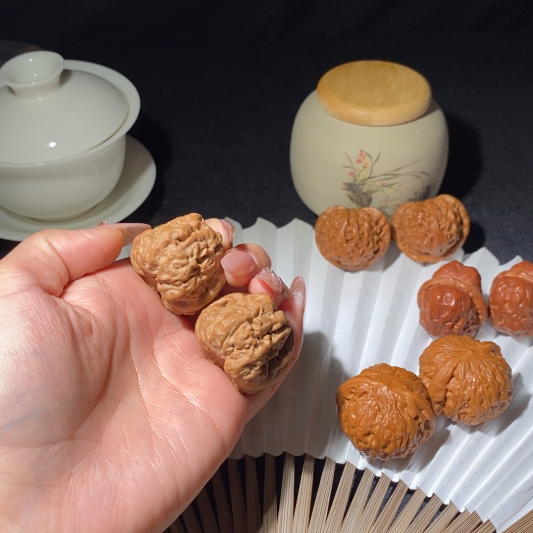 文玩核桃吊坠萝***坑蛙蛙34