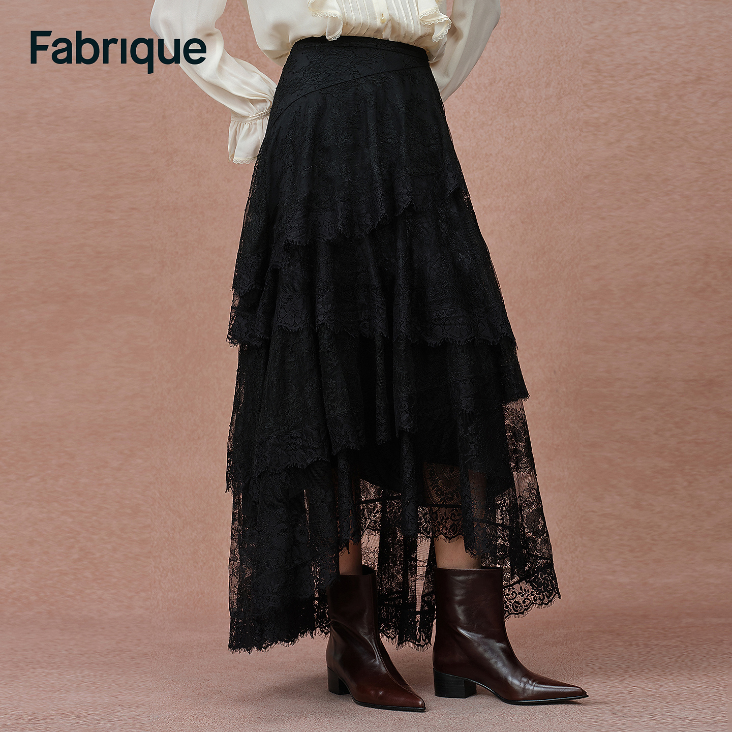 Fabrique Nocturne 早春新品小夜曲不规则拼接蕾丝蛋糕半裙