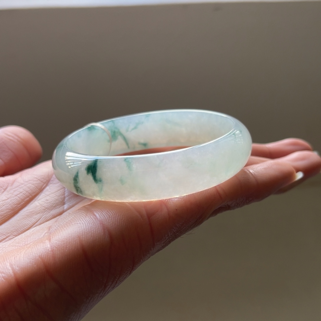 小***蛋翡翠未镶嵌手镯53.9圈贵妃镯三天鉴赏期