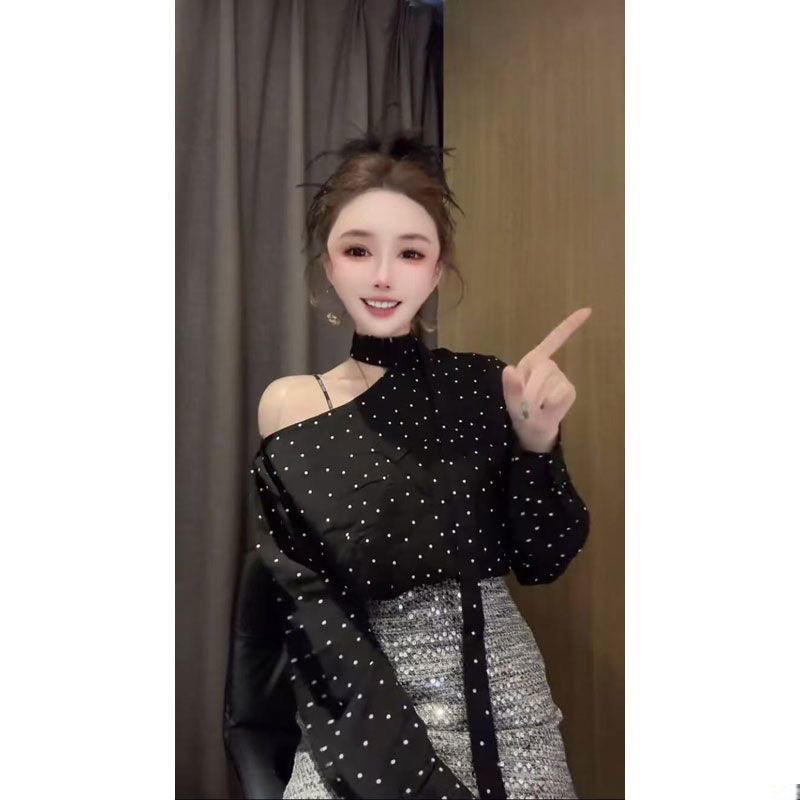 微胖mm法式波点斜肩设计感长袖露肩衬衫春夏气质女装上衣雪纺衫