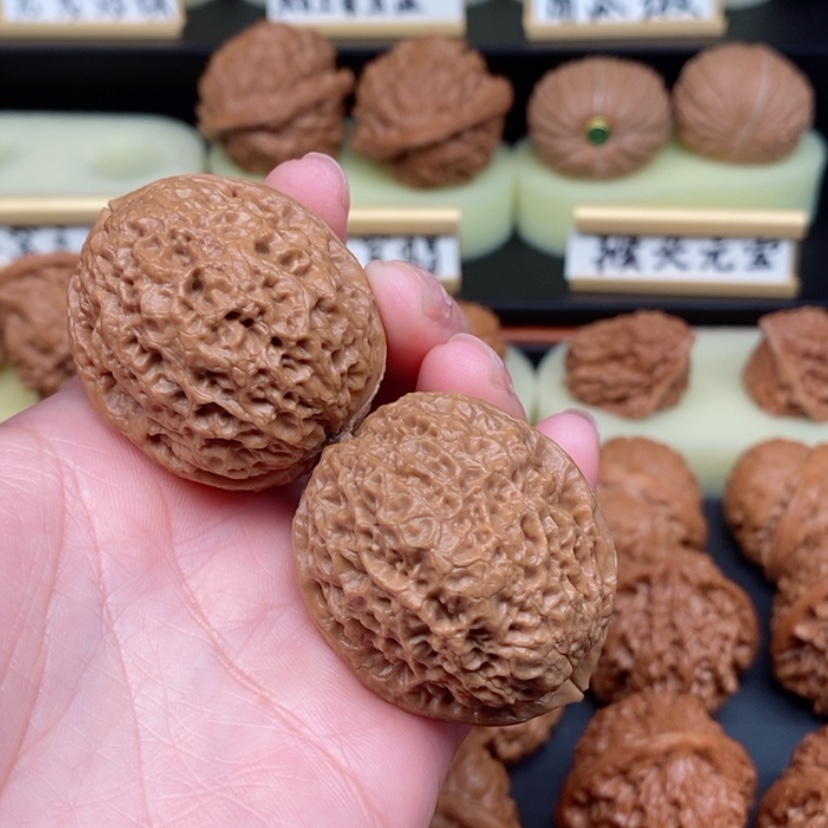 【闪购商品】文玩核桃吊坠潇**客蜂窝