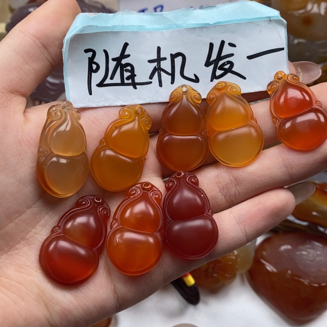 玛瑙/玉髓未镶嵌颈饰