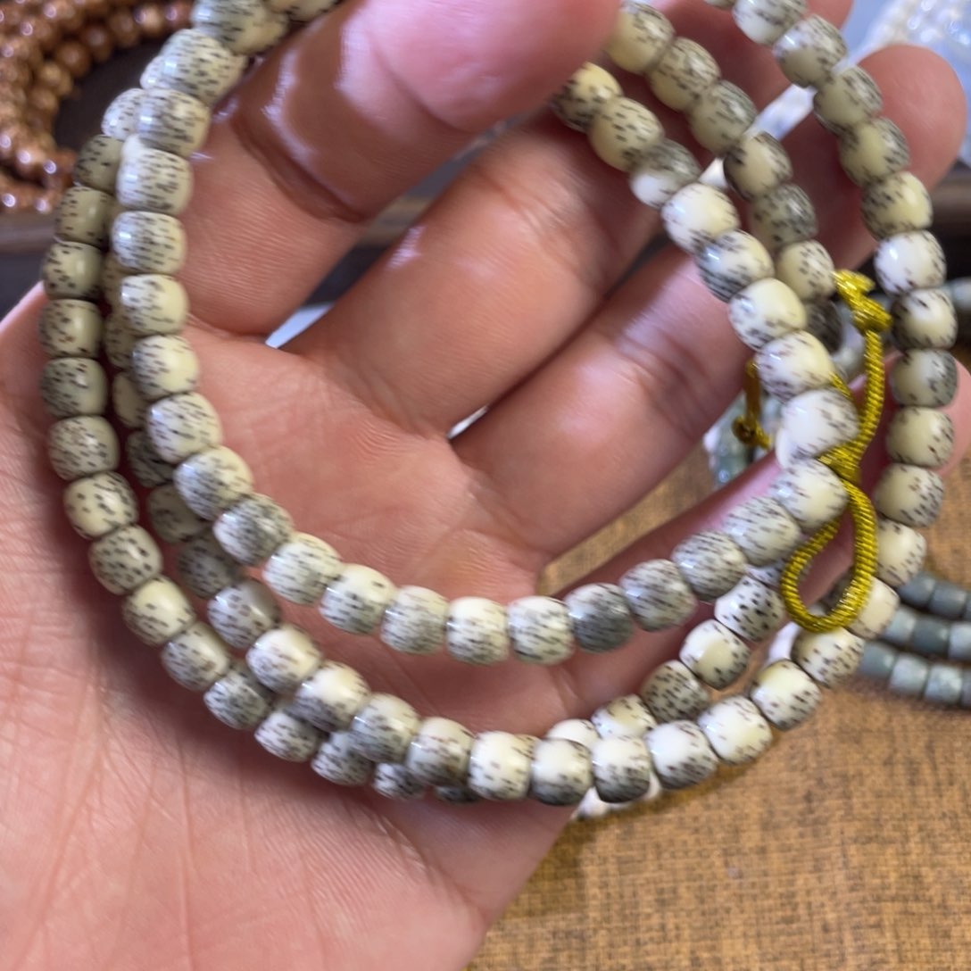 星月菩提吊坠绿背河豚多圈大留白