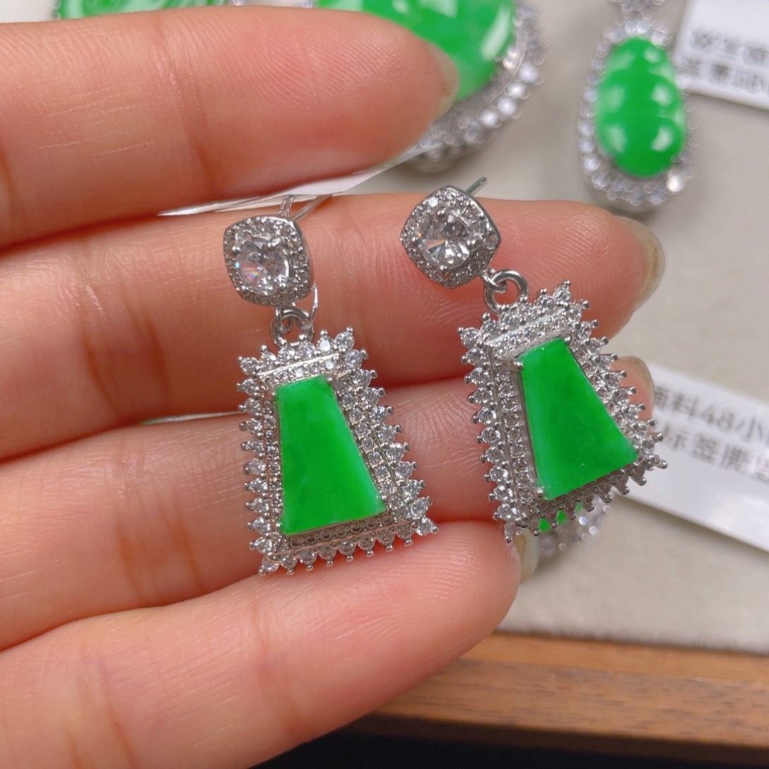 翡翠耳饰银S925镶嵌翡翠