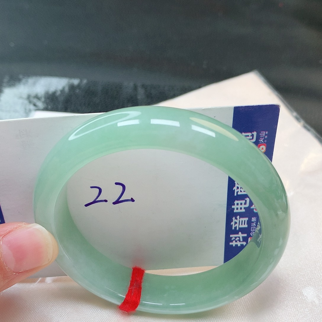 翡翠手镯未镶嵌22号