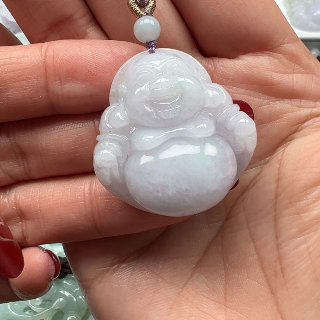 翡翠颈饰未镶嵌35×34×11.4