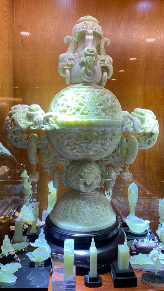 复古素雕玲珑多宝扭转乾坤鼎