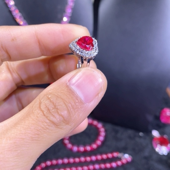 ℘***身红宝石戒指未镶嵌