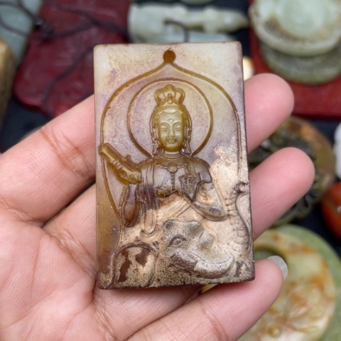 蛇纹石玉未镶嵌颈饰106