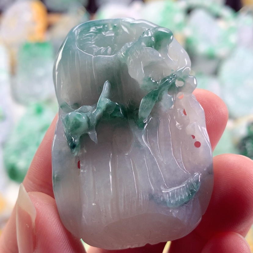 【闪购商品】翡翠吊坠(不含链)未镶嵌