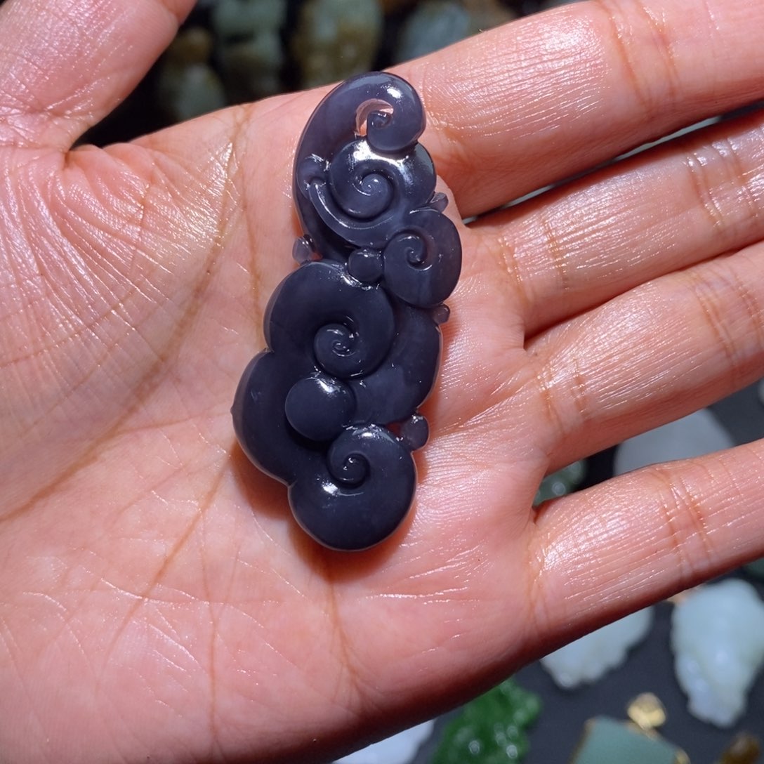 和田玉帝王紫如意未镶嵌