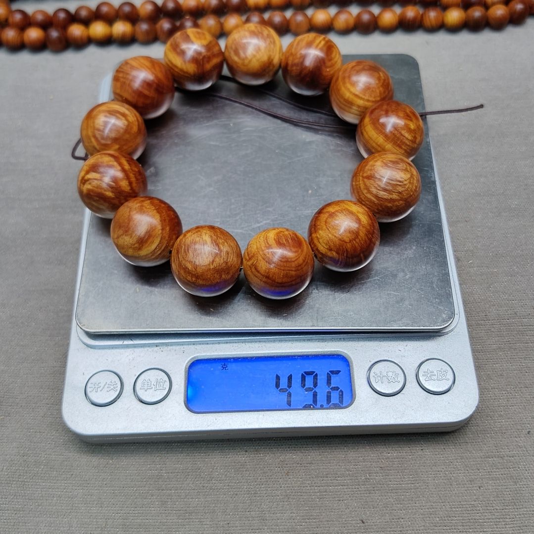 如***约1.8太行崖柏手工艺品