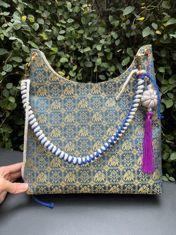 广西非遗壮锦包包广西桂林山水壮锦单肩包通勤两用大容量托特包