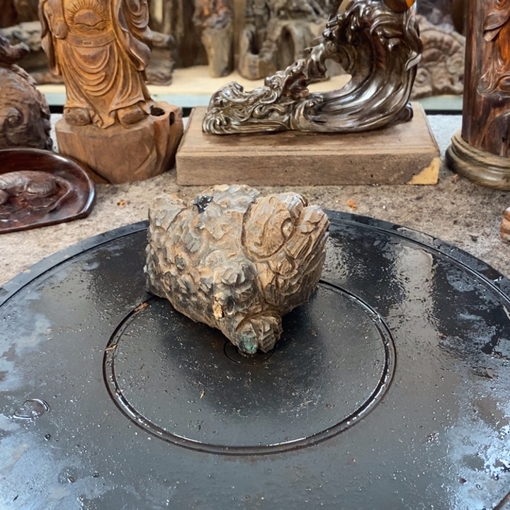 交趾黄檀（大红酸枝）