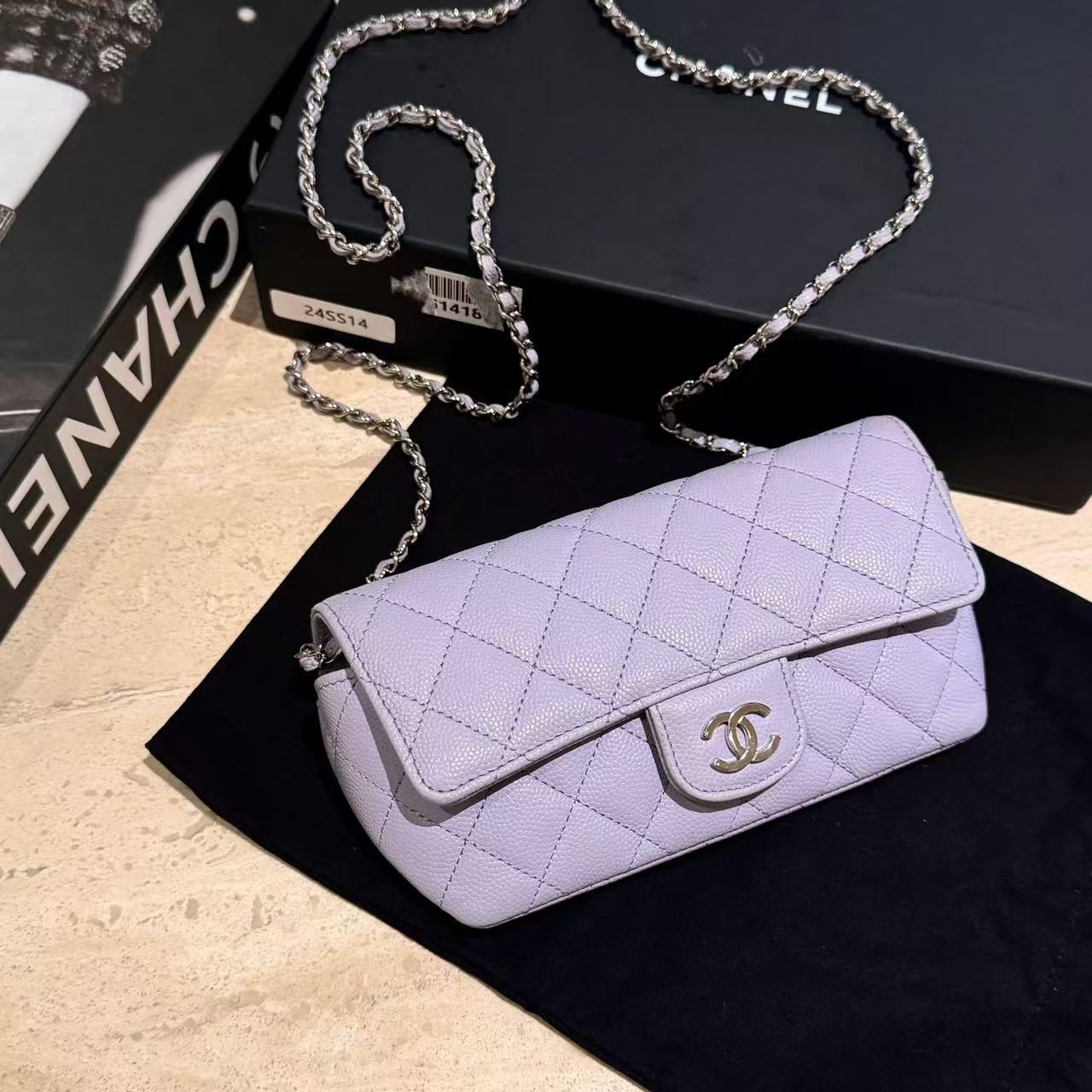 99新 Chanel/香奈儿 淡紫色眼镜盒包/13619354/12期免息/代卖服务