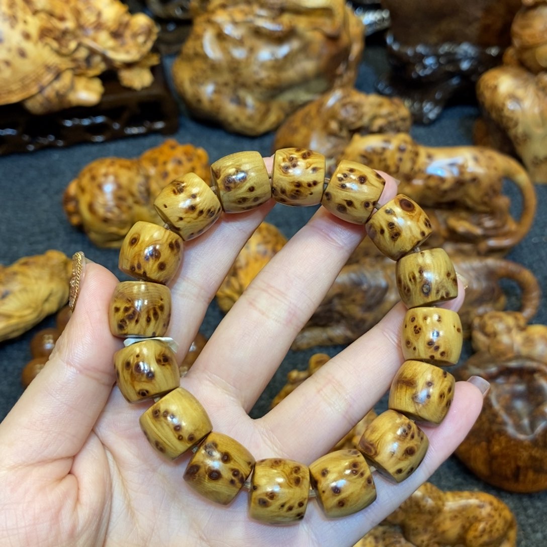 柏木（崖柏）陈化瘤疤手串1.4