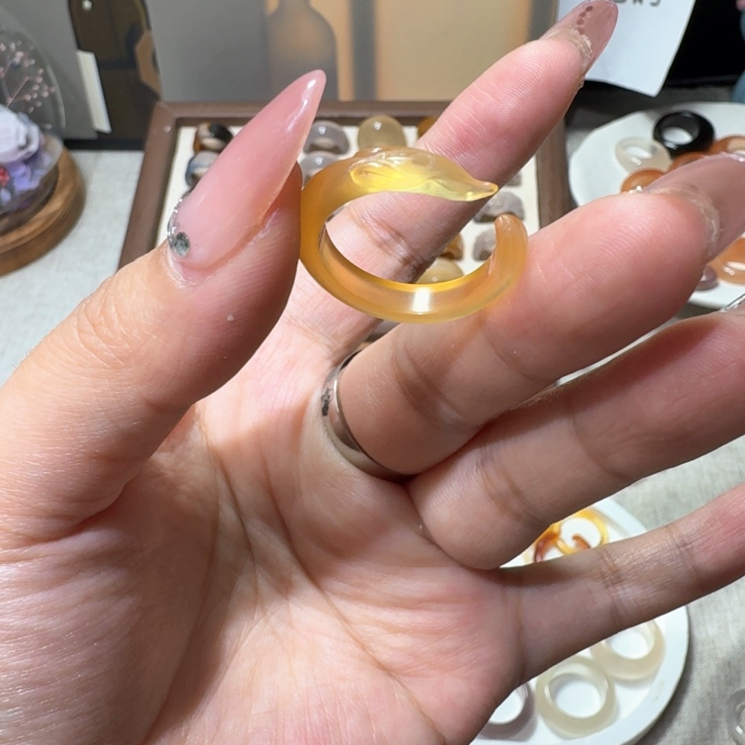 未镶嵌戒指玛瑙/玉髓491港17