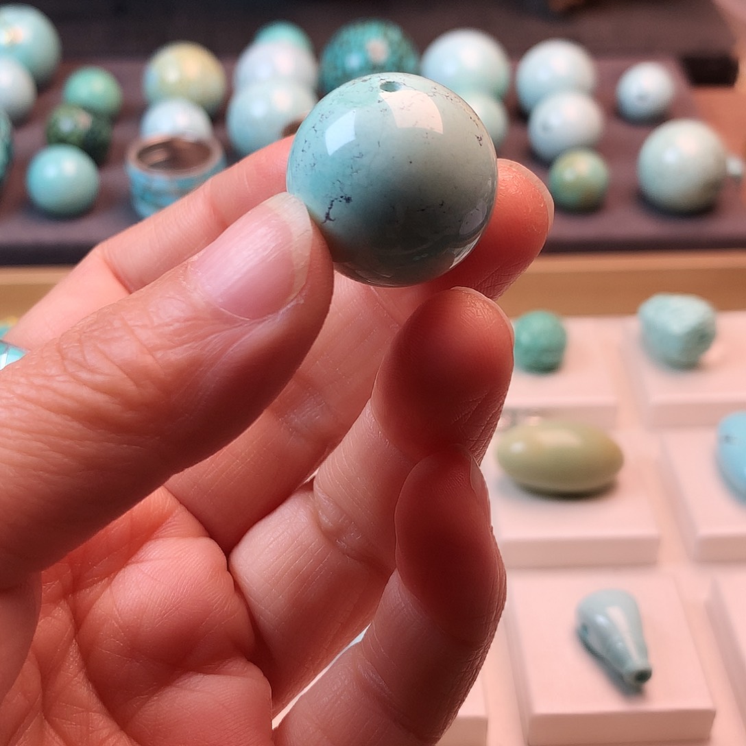 绿松石配饰未镶嵌