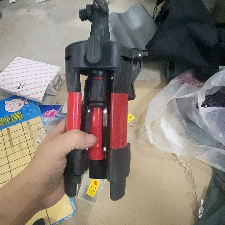 红色支架一个，，，，，