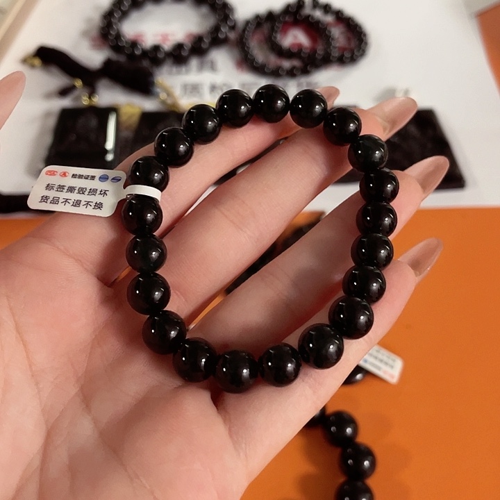 翡翠挂件未镶嵌D***t翡翠吊坠