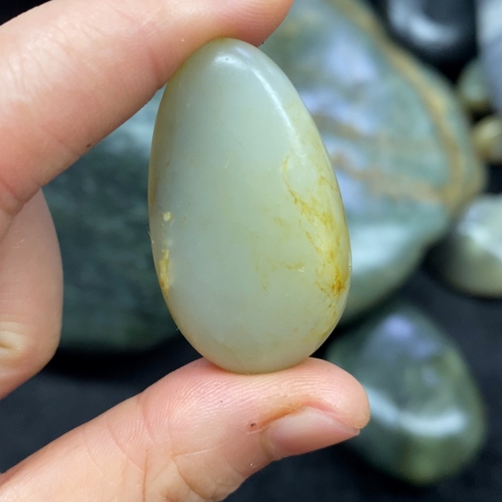 未镶嵌和田玉（糖玉）挂件