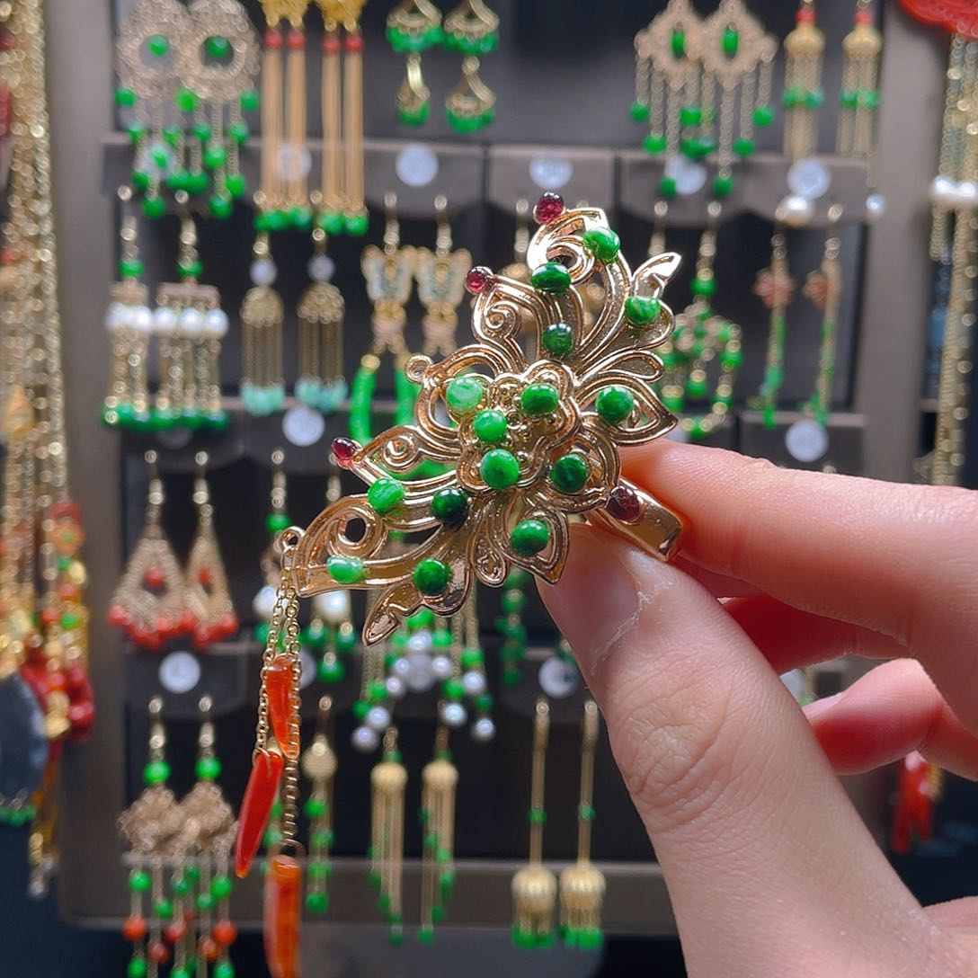 翡翠耳饰合金翡翠