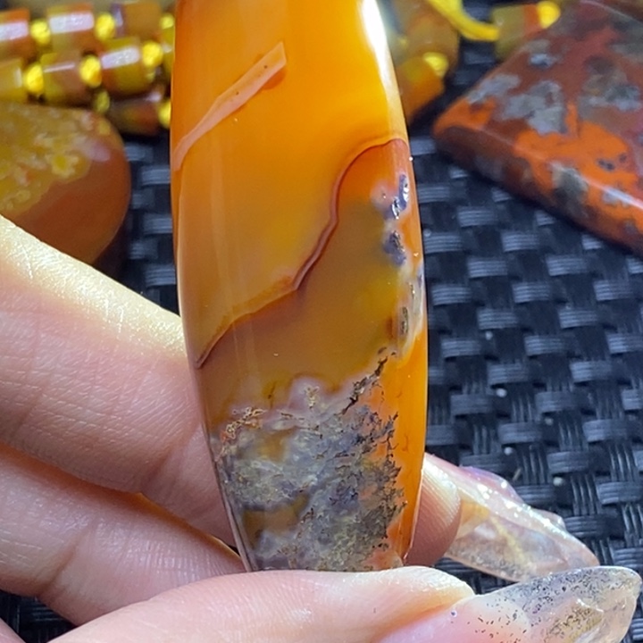 玛瑙/玉髓颈饰未镶嵌