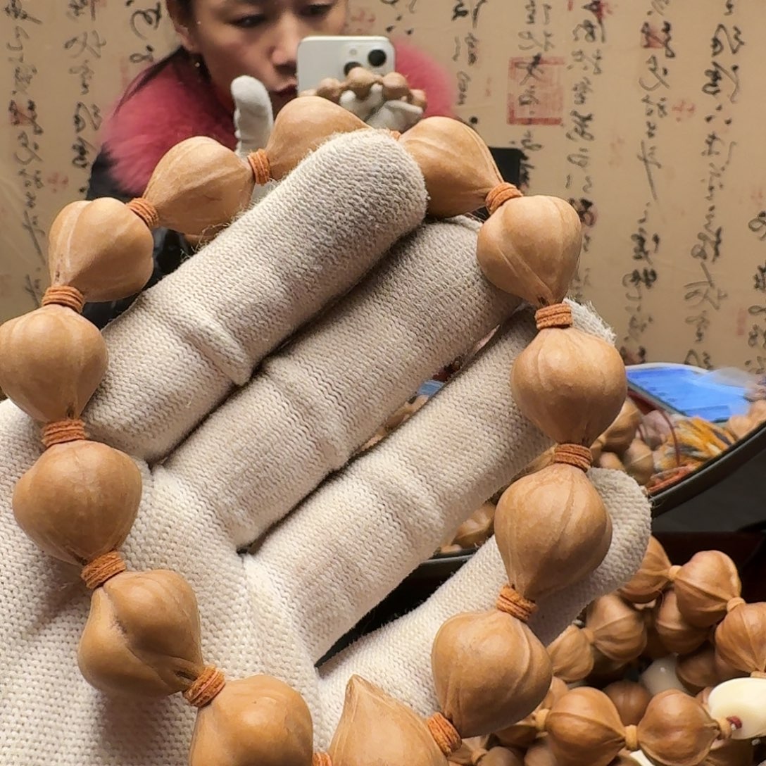 越***饰手串橄榄核蒜头核