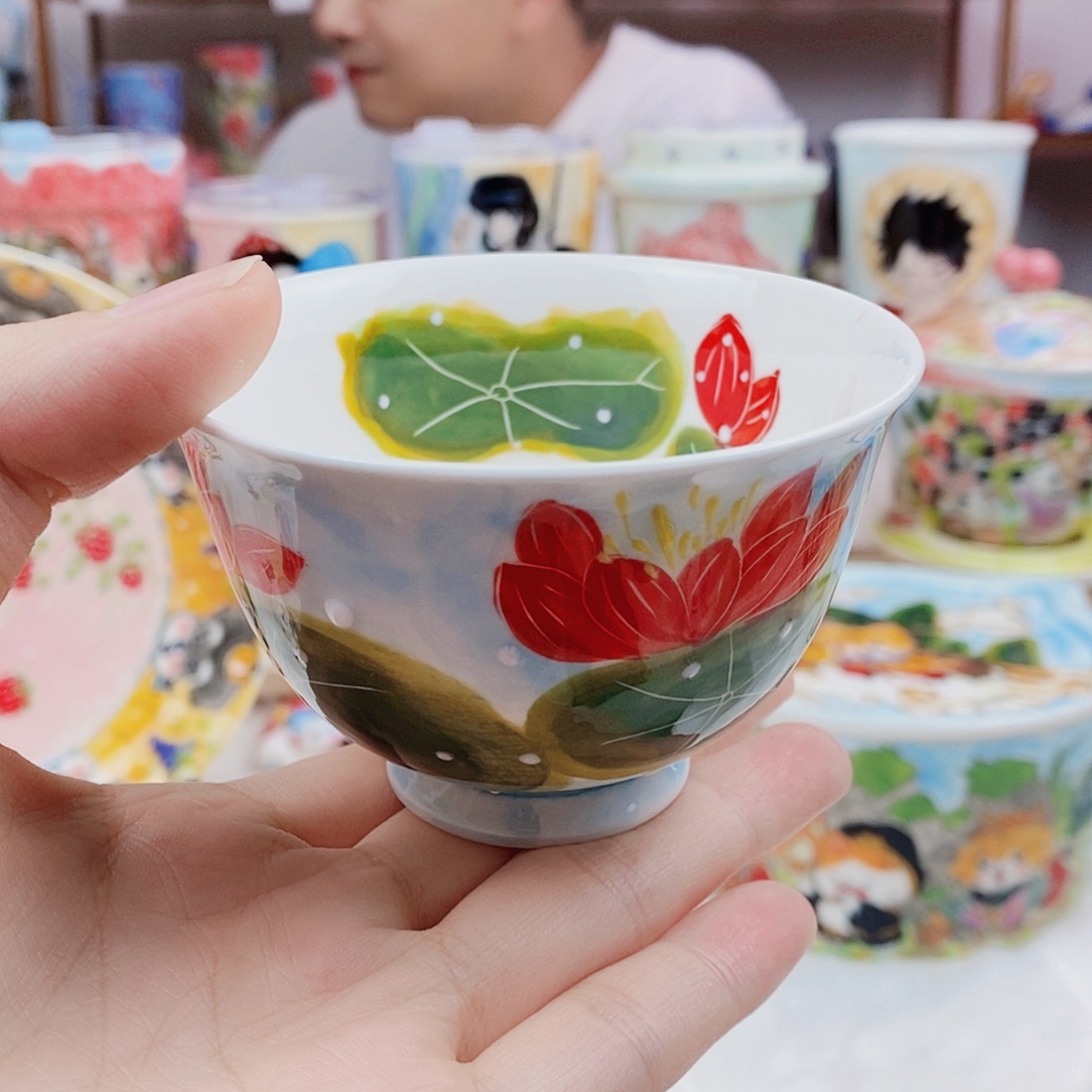 瓷片董董文创手绘陶瓷