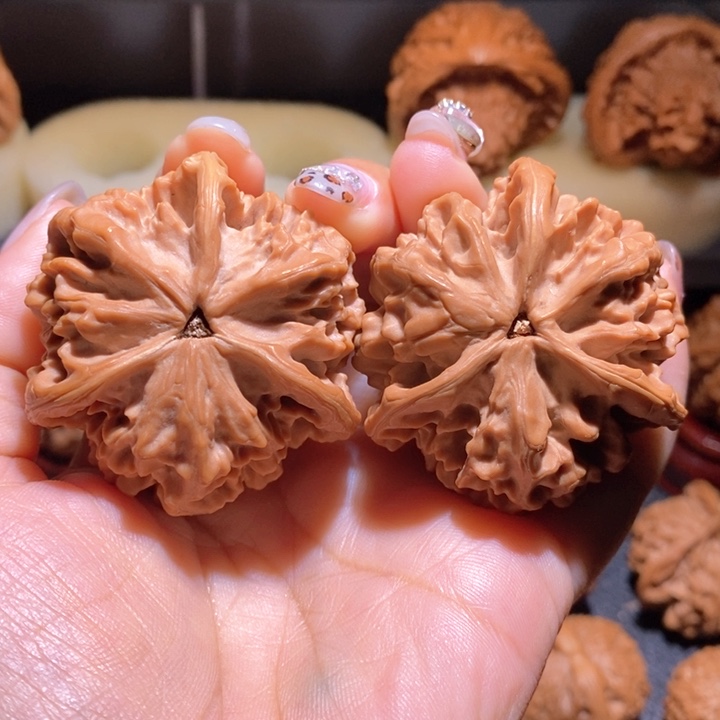 文玩核桃把件@****✔48正奔