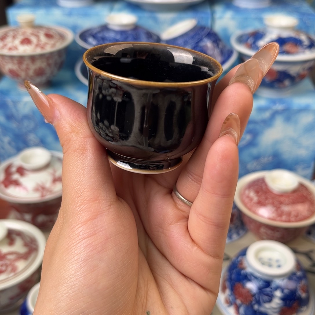 瓷片景德镇陶瓷学院院长