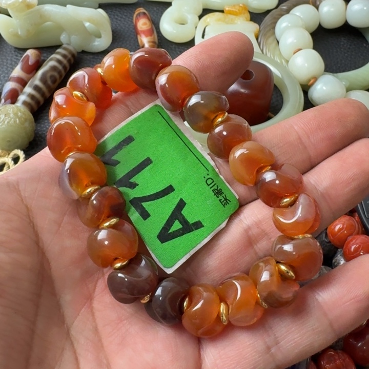 未镶嵌颈饰玛瑙/玉髓