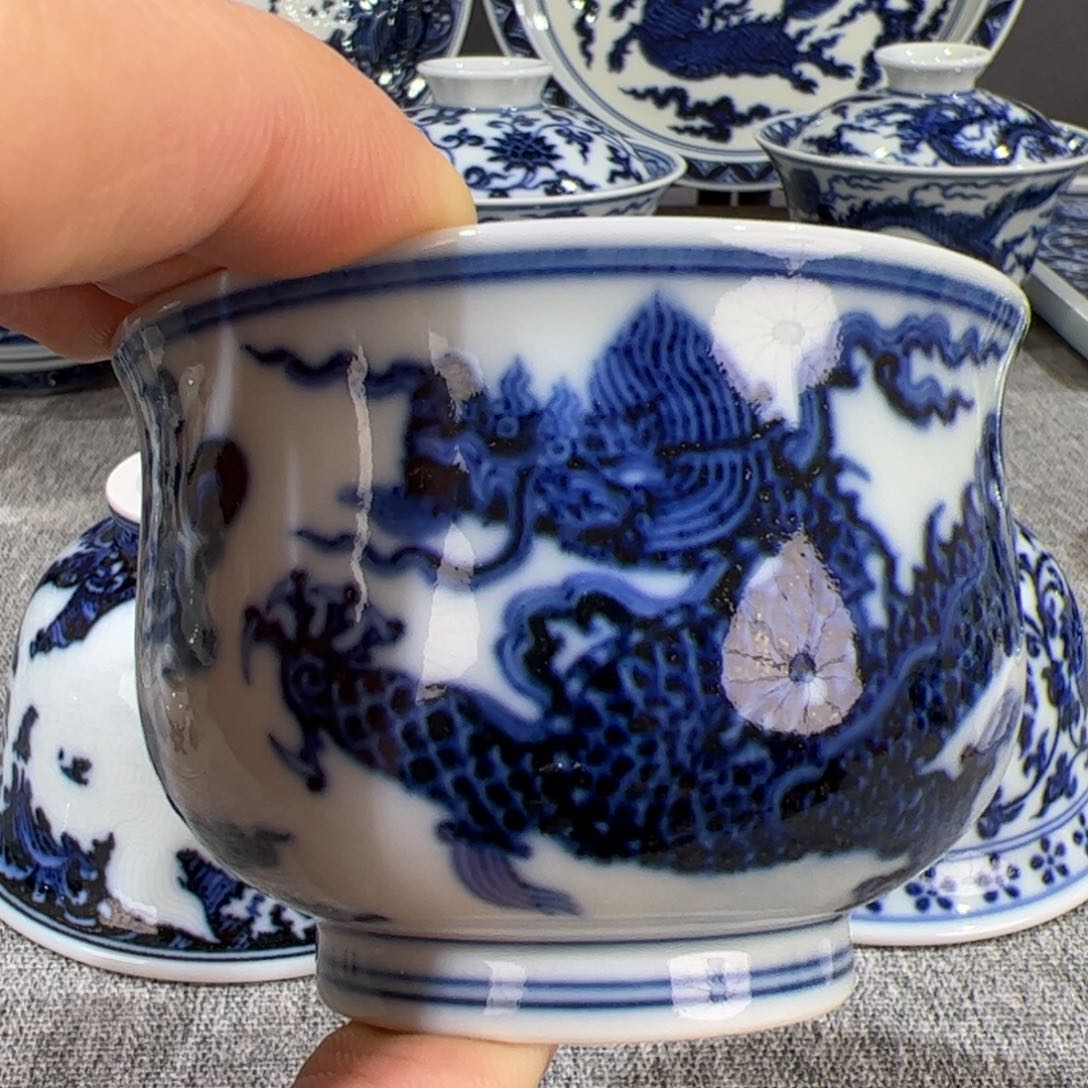 仿明永宣霸王龙杯子