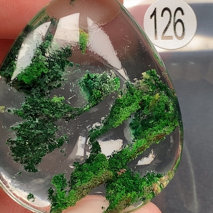 j***u未镶嵌颈饰水晶天然