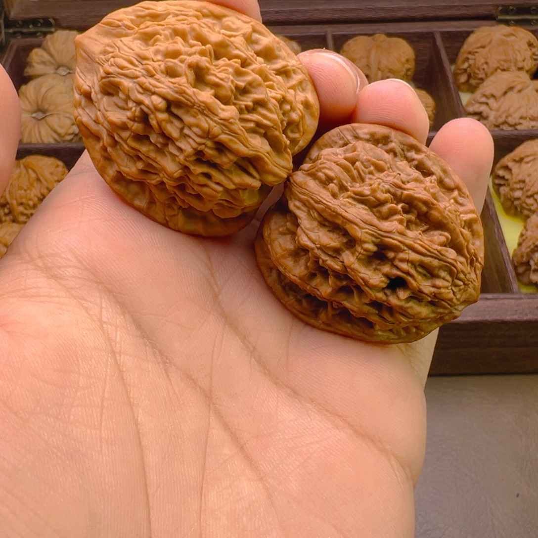 把件文玩核桃39尺虎头
