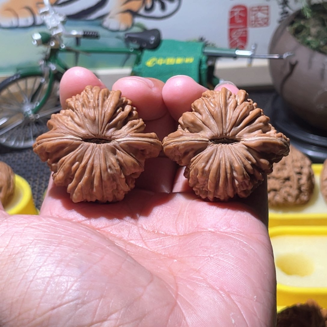 文玩核桃吊坠45全品四座楼