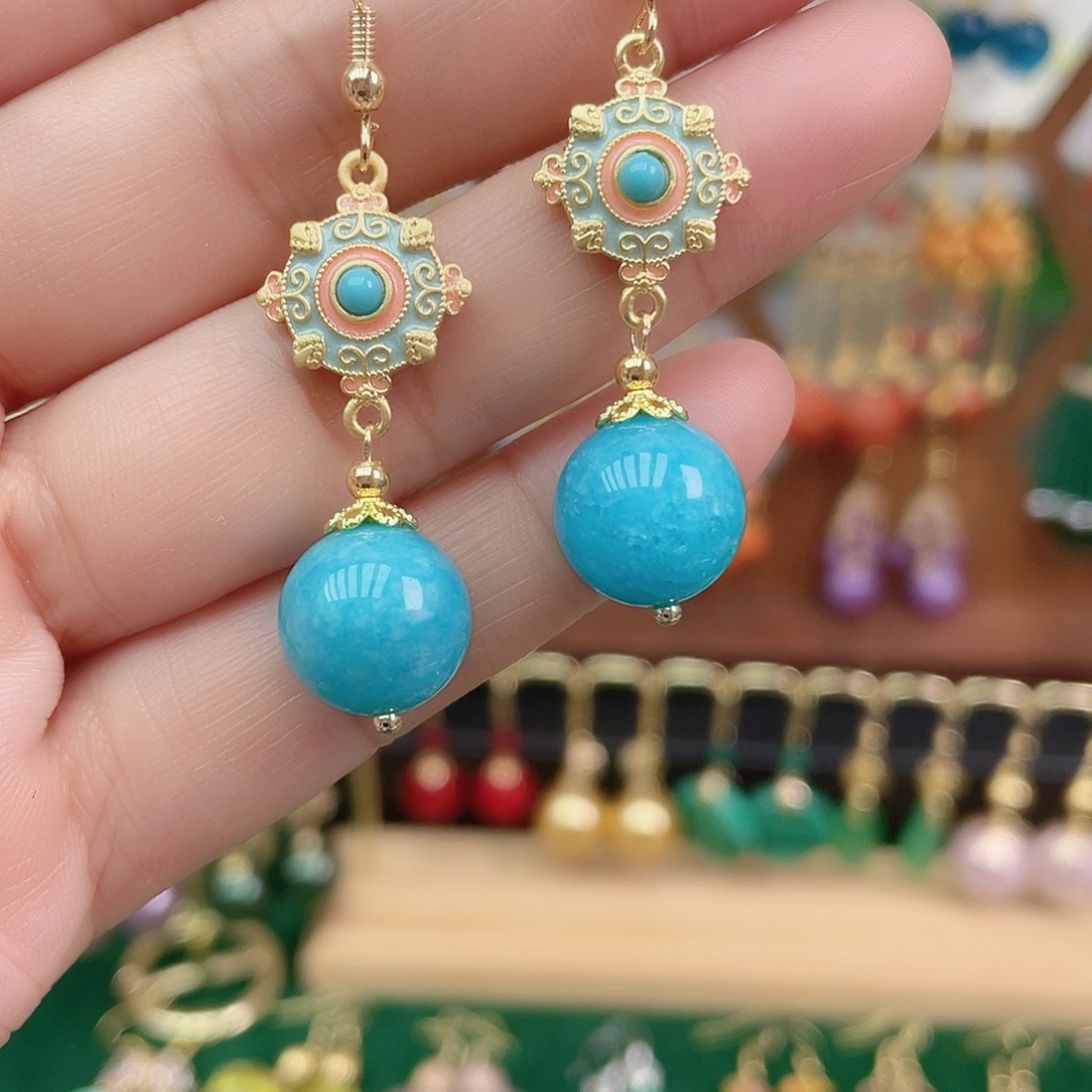 石英岩玉合金耳饰