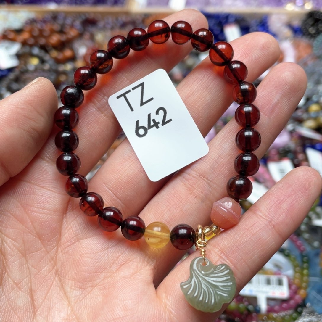 琥珀手链未镶嵌多样性