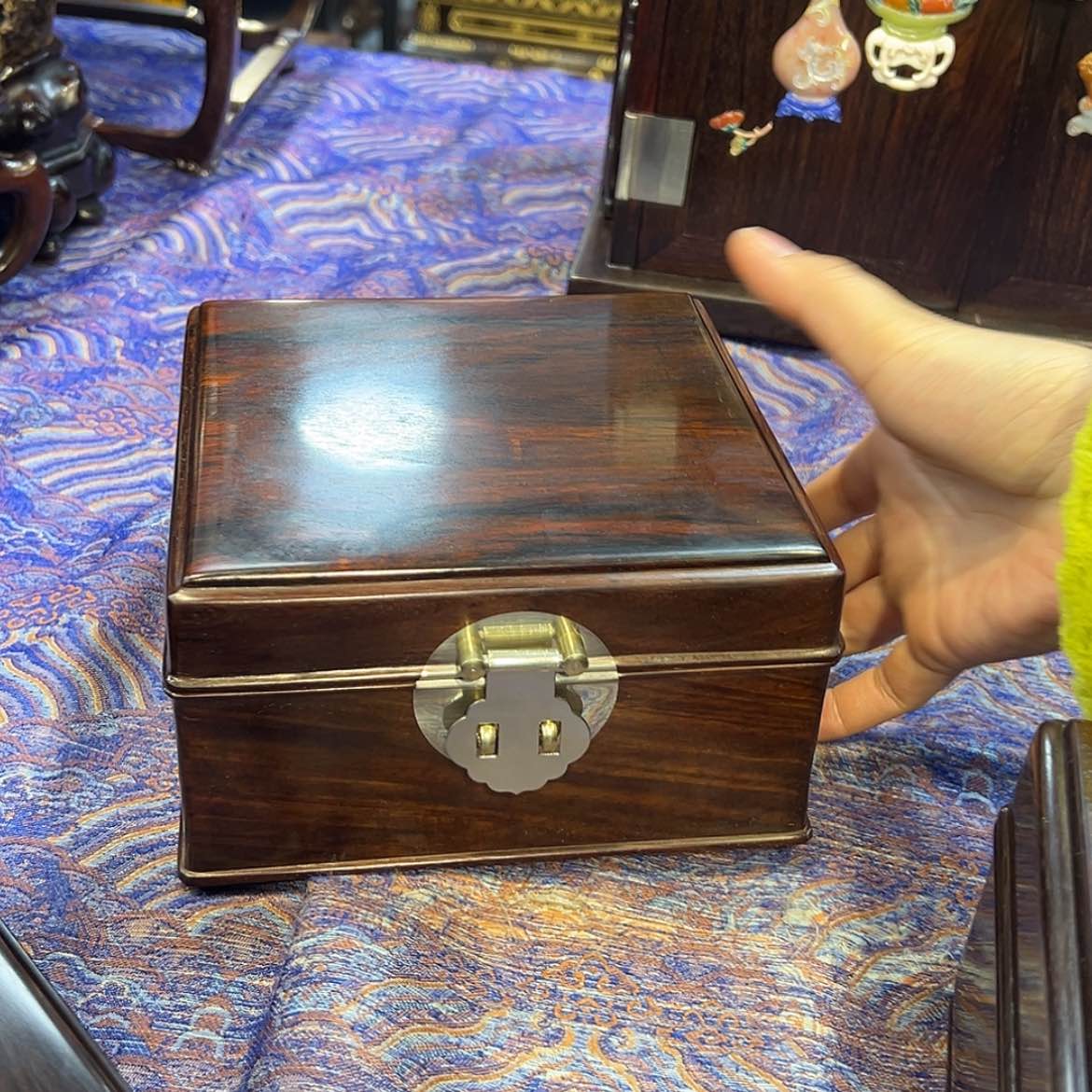 【闪购商品】红酸枝木类成套家具盒子