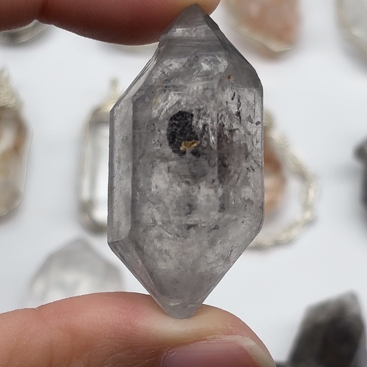 颈饰合金水晶素描闪灵钻41mm+