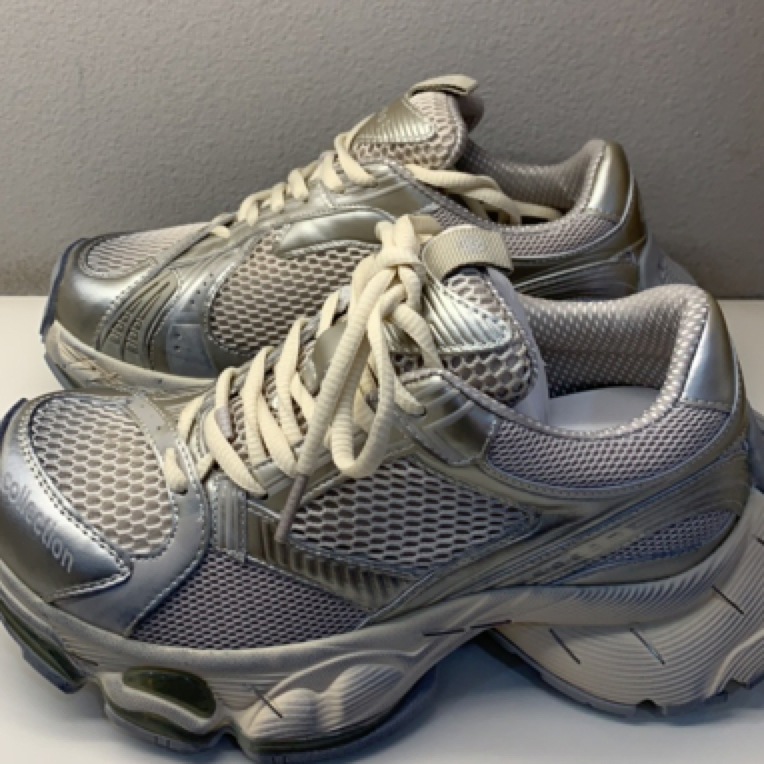 漫步佳人25春季新款休闲运动鞋