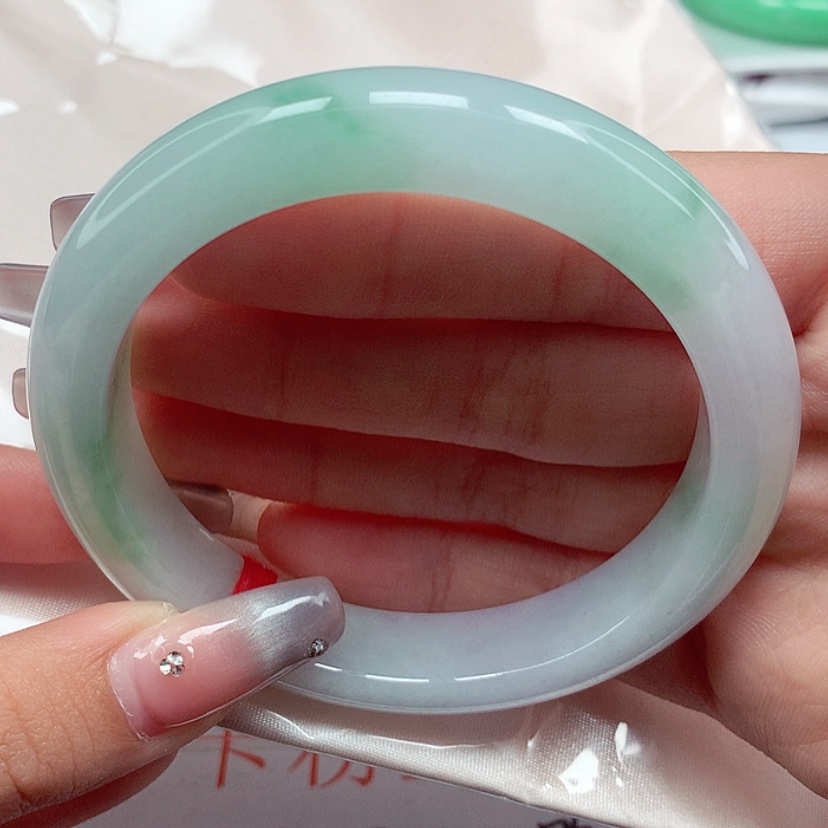 【闪购商品】翡翠手镯未镶嵌58圈