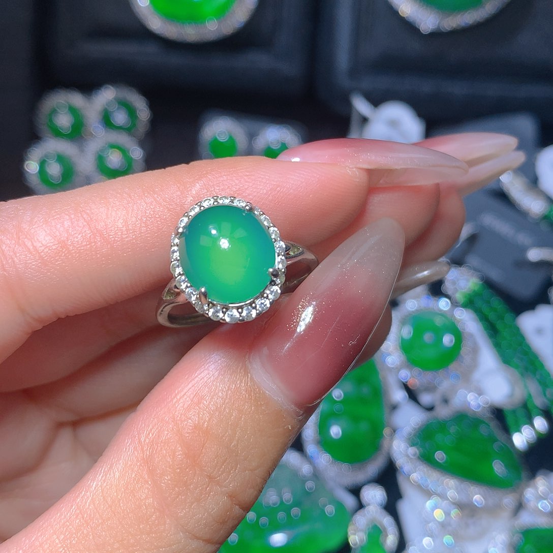 翡翠吊坠(不含链)银S925镶嵌翡翠