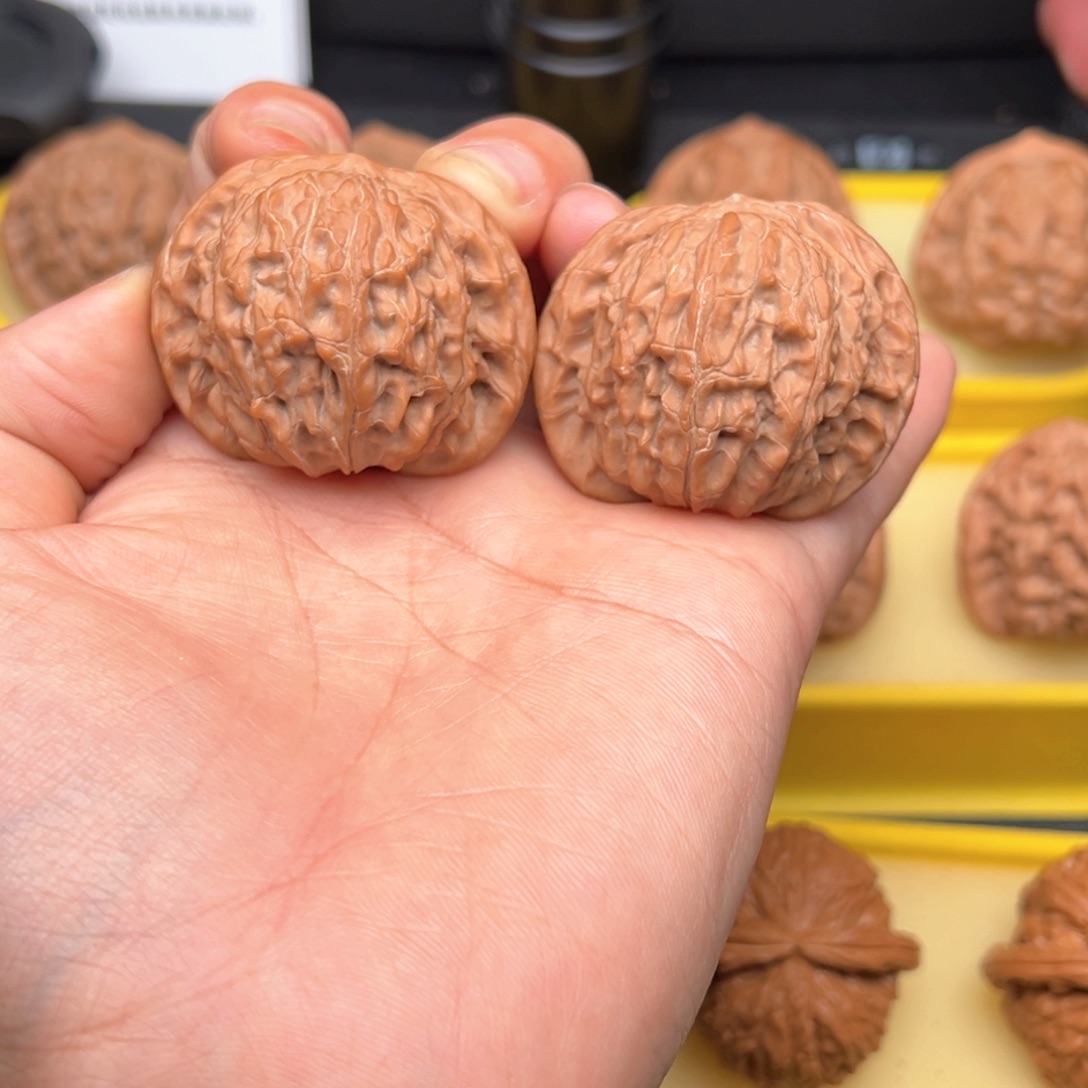 把件核桃41山地同树磨盘