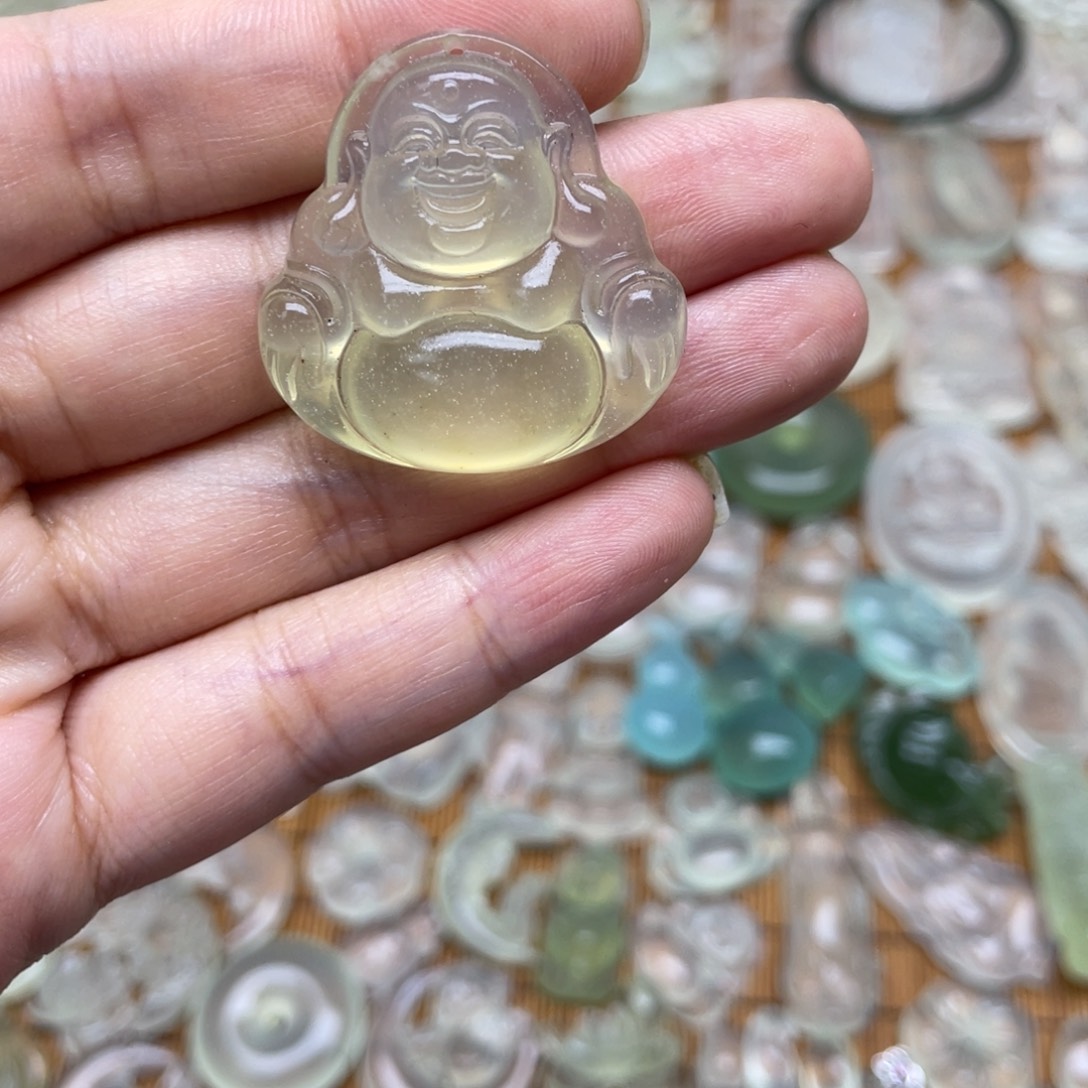 未镶嵌手镯和田玉（糖玉）